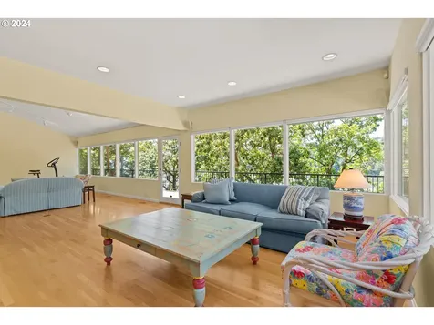 745 Terrace Drive Lake Oswego OR 97034