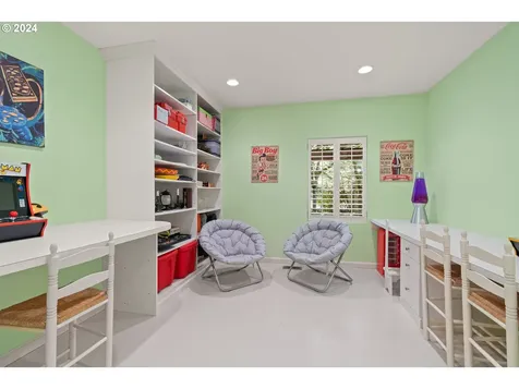 745 Terrace Drive Lake Oswego OR 97034