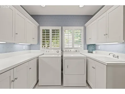 745 Terrace Drive Lake Oswego OR 97034