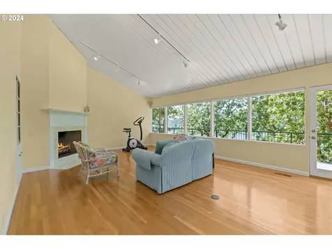 745 Terrace Drive Lake Oswego OR 97034