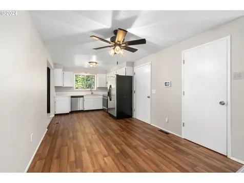 2865 SE 90th Place Portland OR 97266