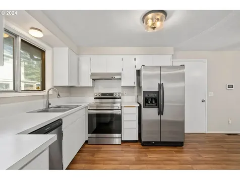 2865 SE 90th Place Portland OR 97266