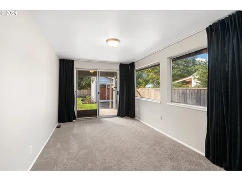 2865 SE 90th Place Portland OR 97266