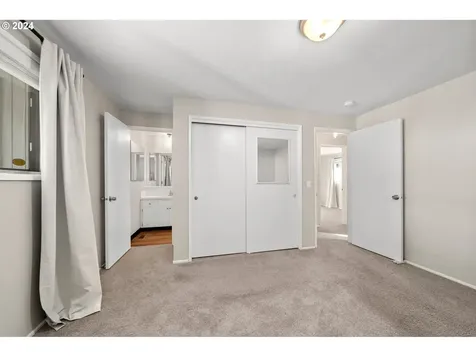 2865 SE 90th Place Portland OR 97266