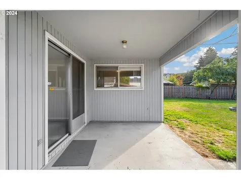 2865 SE 90th Place Portland OR 97266
