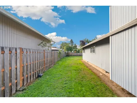 2865 SE 90th Place Portland OR 97266