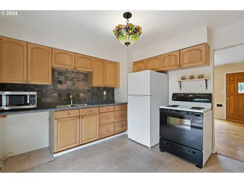 3801 Thompson Avenue Vancouver WA 98660