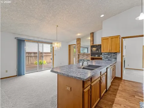 12618 NE 36th Avenue Vancouver WA 98686