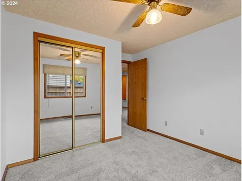 12618 NE 36th Avenue Vancouver WA 98686
