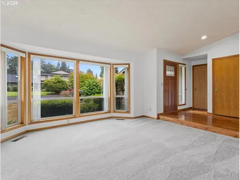 12618 NE 36th Avenue Vancouver WA 98686