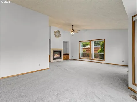 12618 NE 36th Avenue Vancouver WA 98686