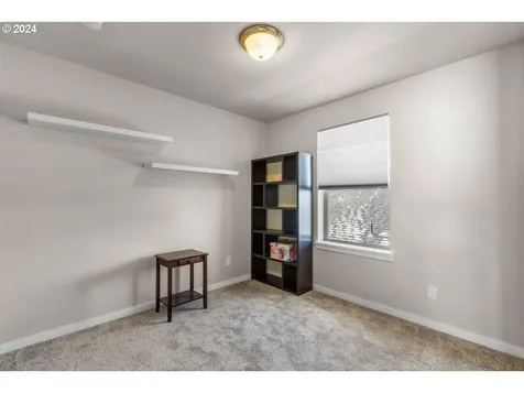 20782 SE Hollis Lane Bend OR 97702
