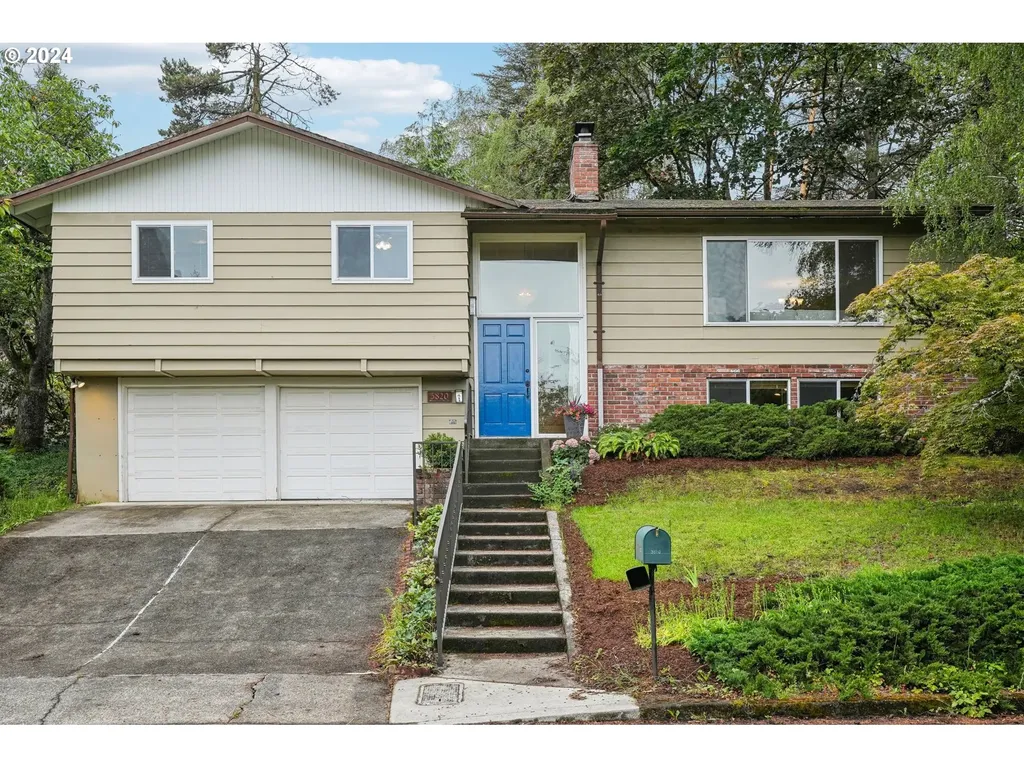 3820 Sw Iowa Street Portland OR 97221
