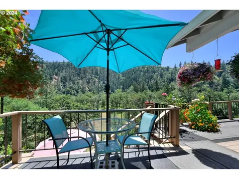 70 N River Drive Roseburg OR 97470