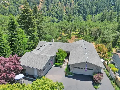 70 N River Drive Roseburg OR 97470