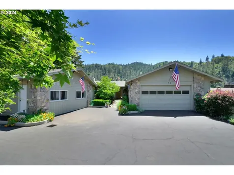 70 N River Drive Roseburg OR 97470