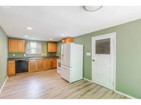 840 Clark Creek Road Longview WA 98632