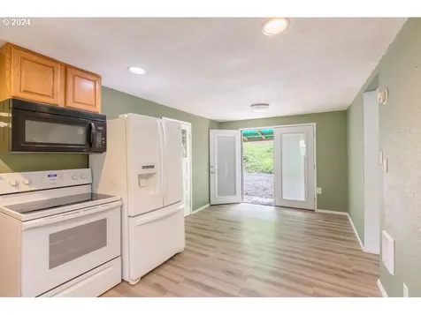 840 Clark Creek Road Longview WA 98632