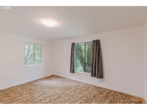 840 Clark Creek Road Longview WA 98632