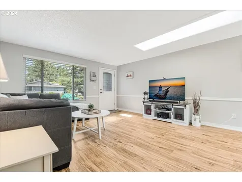 5110 SE 31st Street Gresham OR 97080