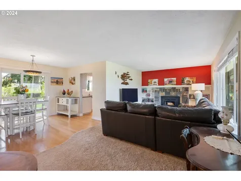 24855 Wallace Road Nw Salem OR 97304