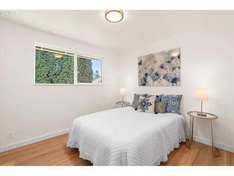 2293 Golden Gardens Street Eugene OR 97402