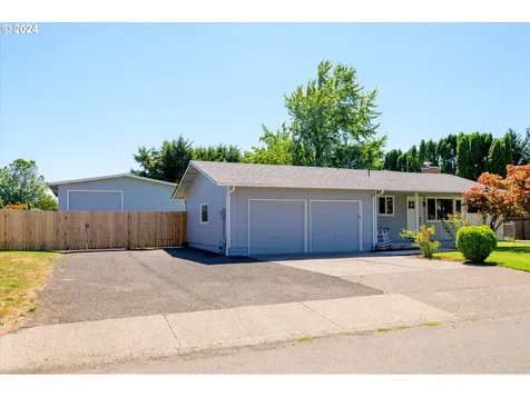 2293 Golden Gardens Street Eugene OR 97402