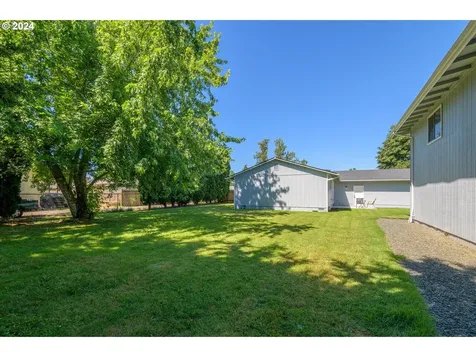2293 Golden Gardens Street Eugene OR 97402