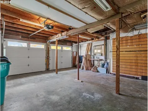 1018 NE 87th Avenue Vancouver WA 98664