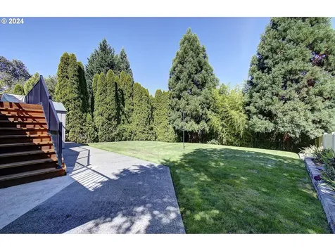 2322 Ne 52nd Street Vancouver WA 98663
