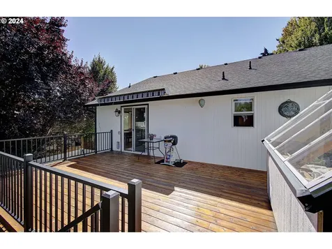 2322 Ne 52nd Street Vancouver WA 98663