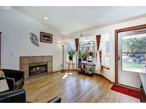 2322 Ne 52nd Street Vancouver WA 98663