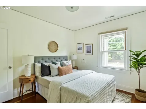 2342 Se 30th Avenue Portland OR 97214