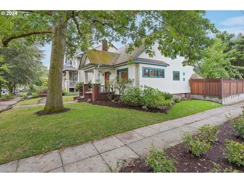 4235 N Longview Avenue Portland OR 97217