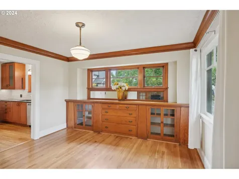 4235 N Longview Avenue Portland OR 97217