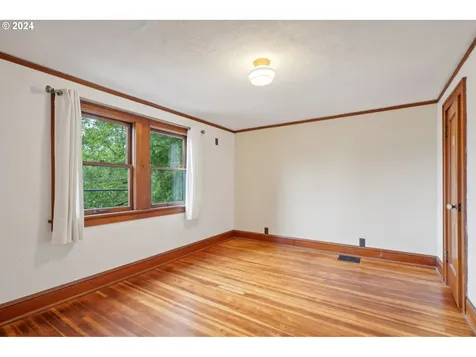 4235 N Longview Avenue Portland OR 97217