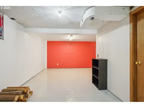 4235 N Longview Avenue Portland OR 97217