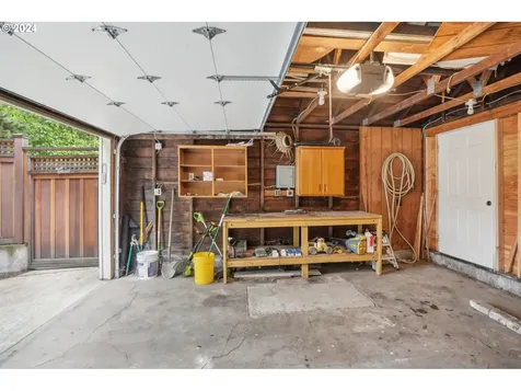 4235 N Longview Avenue Portland OR 97217