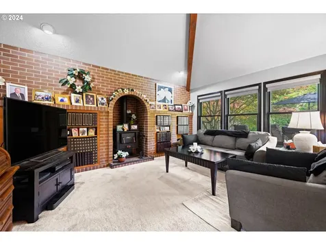 2673 Carriage Way West Linn OR 97068