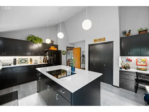 2673 Carriage Way West Linn OR 97068