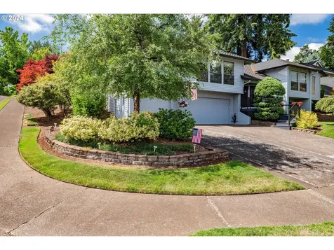 2673 Carriage Way West Linn OR 97068