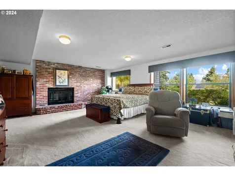 2673 Carriage Way West Linn OR 97068