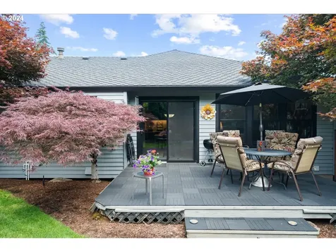 2673 Carriage Way West Linn OR 97068