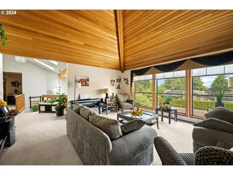 2673 Carriage Way West Linn OR 97068