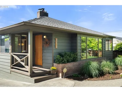 4214 Se Flavel Street Portland OR 97206