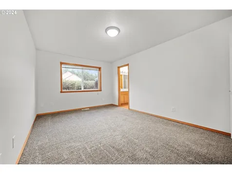11799 Mahogany Court Oregon City OR 97045