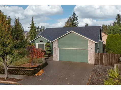 11799 Mahogany Court Oregon City OR 97045