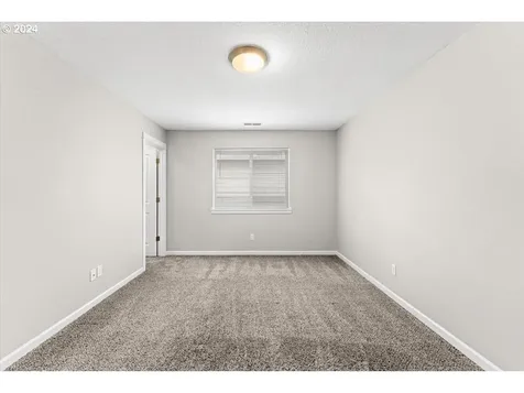 22849 SW Park Row Avenue Sherwood OR 97140