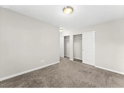 22849 SW Park Row Avenue Sherwood OR 97140