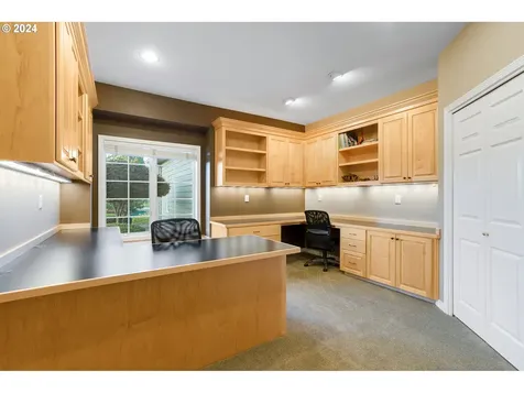589 NE Territorial Road Canby OR 97013